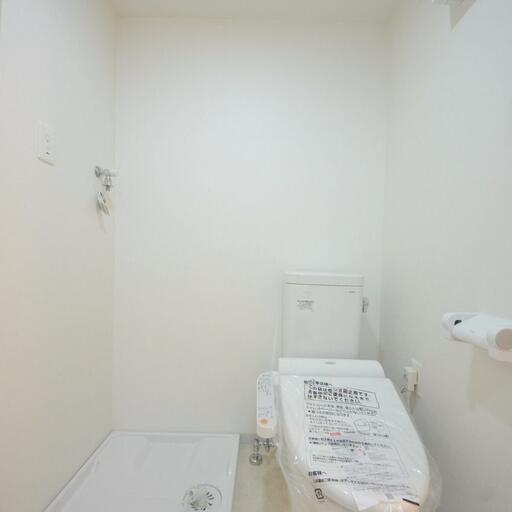 トイレはアメリカンセパレート 脱衣場にトイレのあるアメリカンセパレートタイプ