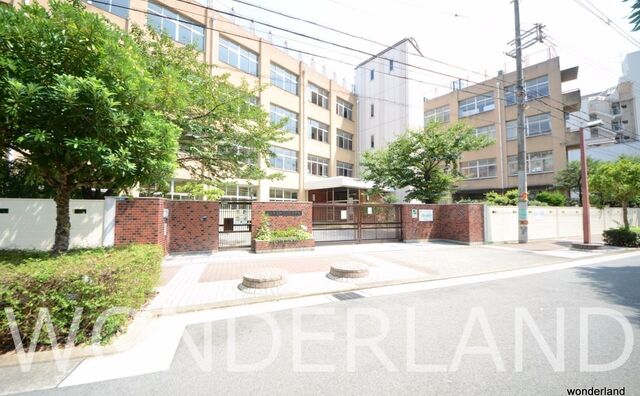 大阪市立難波元町小学校 浪速区元町にある公立の小学校